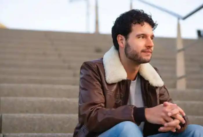 Wife Suspicious After Husband Has Lunch With Mother-In-Law Every Week
