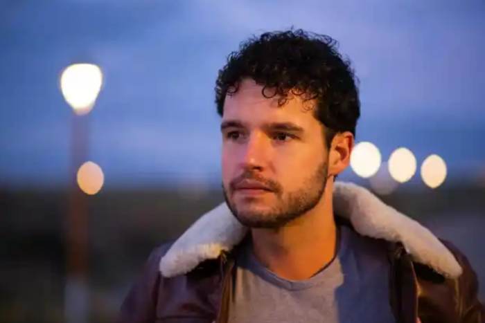 Wife Suspicious After Husband Has Lunch With Mother-In-Law Every Week